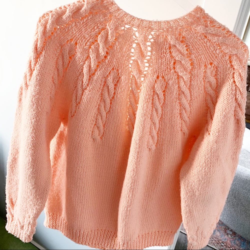 Vintage peach cable knit grandma cardigan sweater - Picture 3 of 7